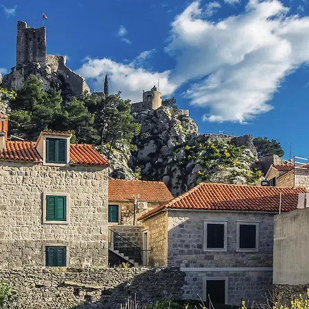 3 Bedroom Lovely In Omiš