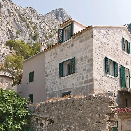 3 Bedroom Lovely In Apartman *
